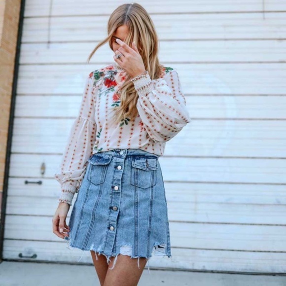 Boho Floral Print dot lantern Sleeve Blouse - Picture 4 of 12